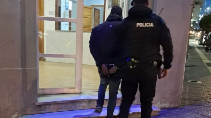 Detuvieron a un hombre con pedido de captura en la terminal