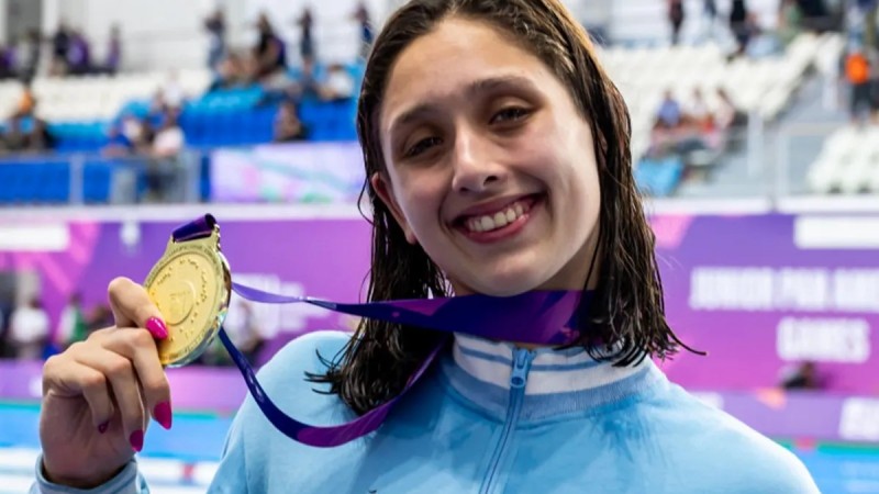 Agostina Hein hizo historia en la natación argentina y rompió el récord de 21 años de Georgina Bardach