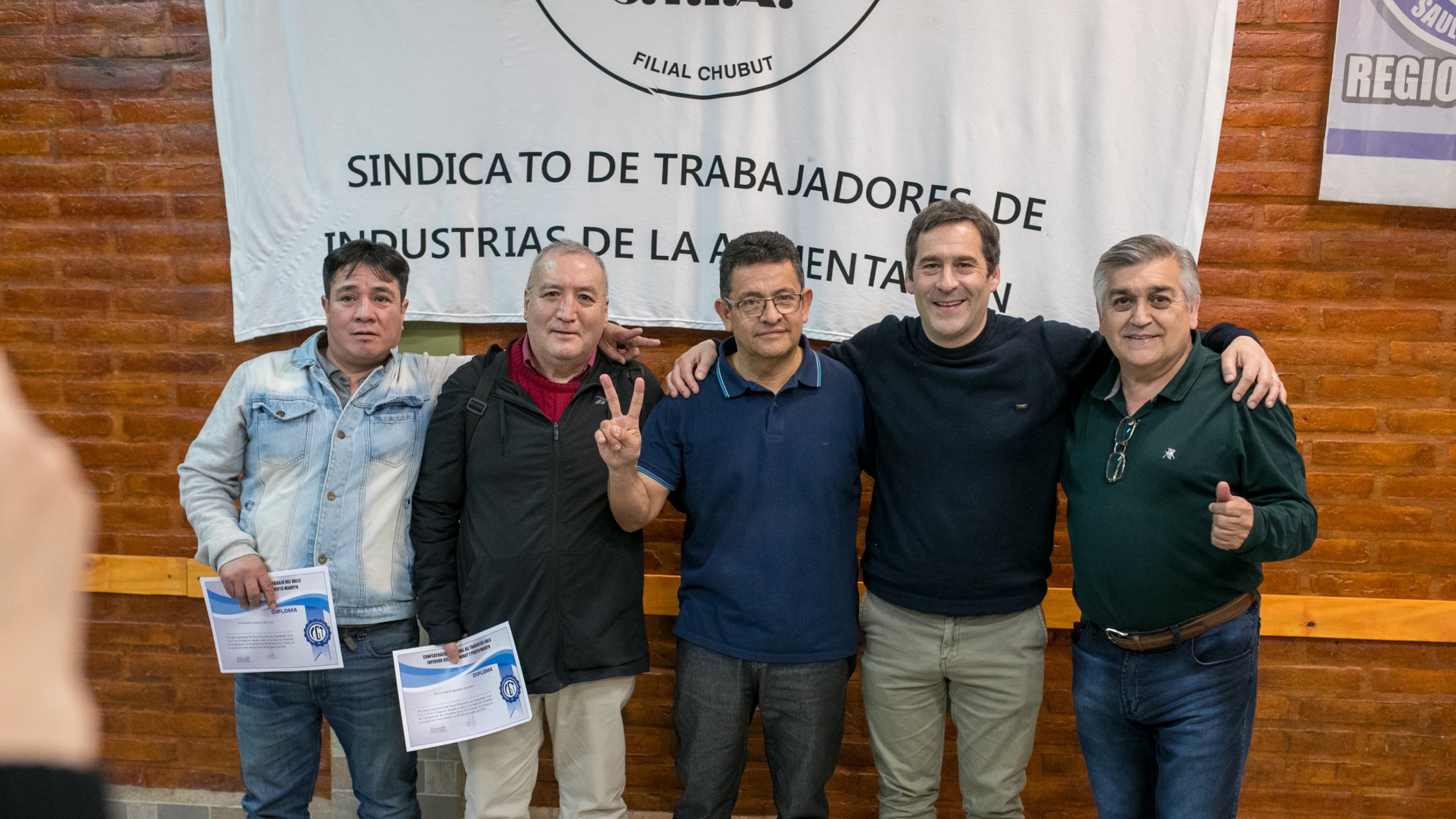 Juan Pablo Luque en la CGT: "Nunca vamos a votar ninguna ley contra el pueblo trabajador"