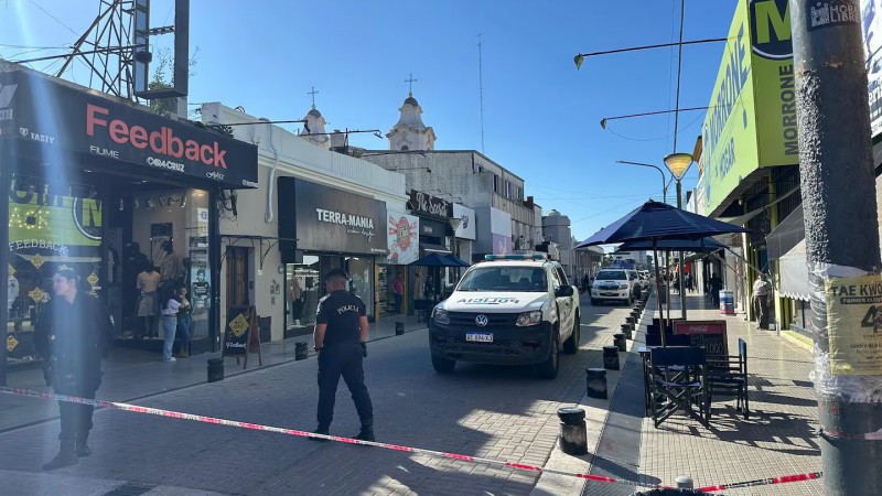 Una joven desaparecida fue encontrada dentro de una bolsa de basura en la casa de su pareja