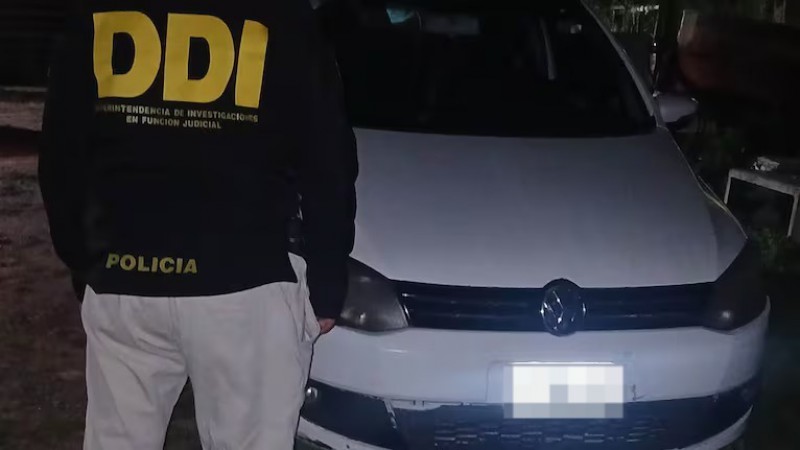 Hallaron un auto vinculado al triple crimen de Florencio Varela