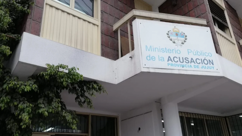 Escándalo en Jujuy: Tres docentes fueron detenidos por abusar sexualmente de una alumna