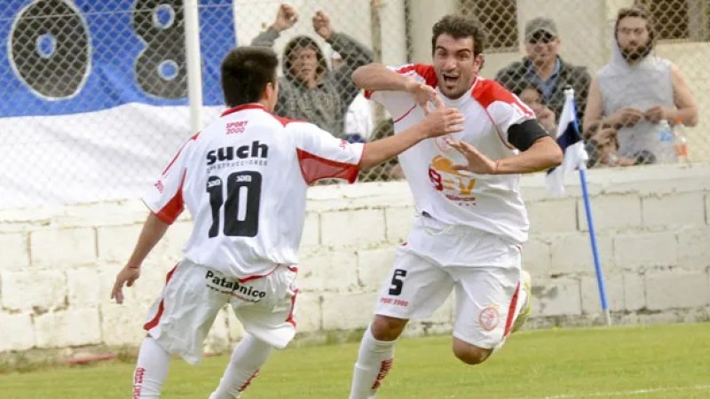 Profundo dolor en el fútbol patagónico por la muerte de Hernán Friggione a sus 45 años