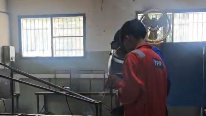 Estudiantes de la Escuela 749 construyen un auto eléctrico desde cero y representarán a Comodoro en Entre Ríos