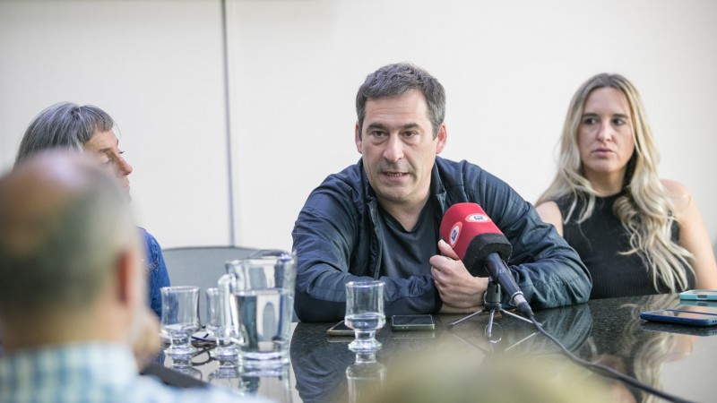 Juan Pablo Luque en Puerto Madryn: "La pesca, el empleo, el turismo y la defensa de los recursos de Chubut serán prioridades en el Congreso"