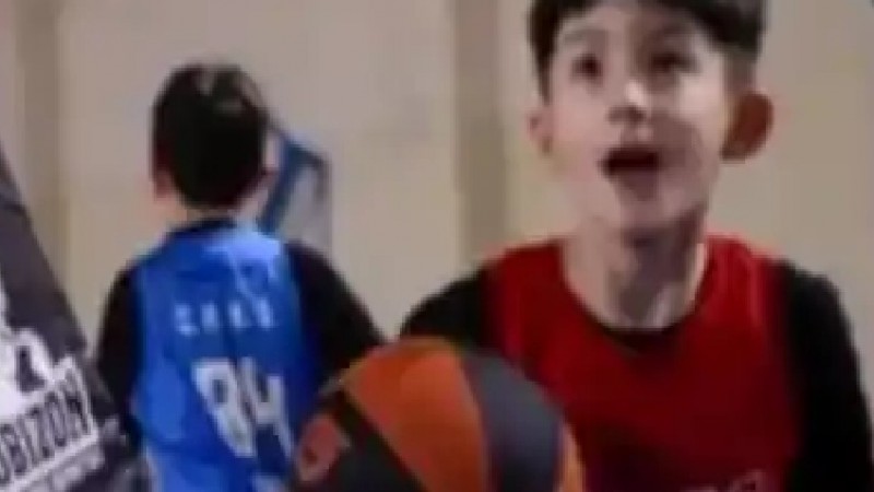 Un arco de handball cayó sobre un niño de 8 años durante un partido y le diagnosticaron muerte cerebral