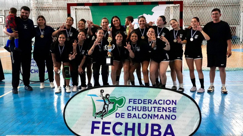 Súper 4 en Comodoro: campeones, reconocimientos y un cierre a puro handball