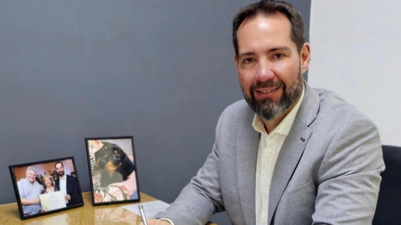 Escándalo en Mendoza: un concejal libertario fue detenido manejando un BMW sin patente y con 1,15 de alcohol en sangre