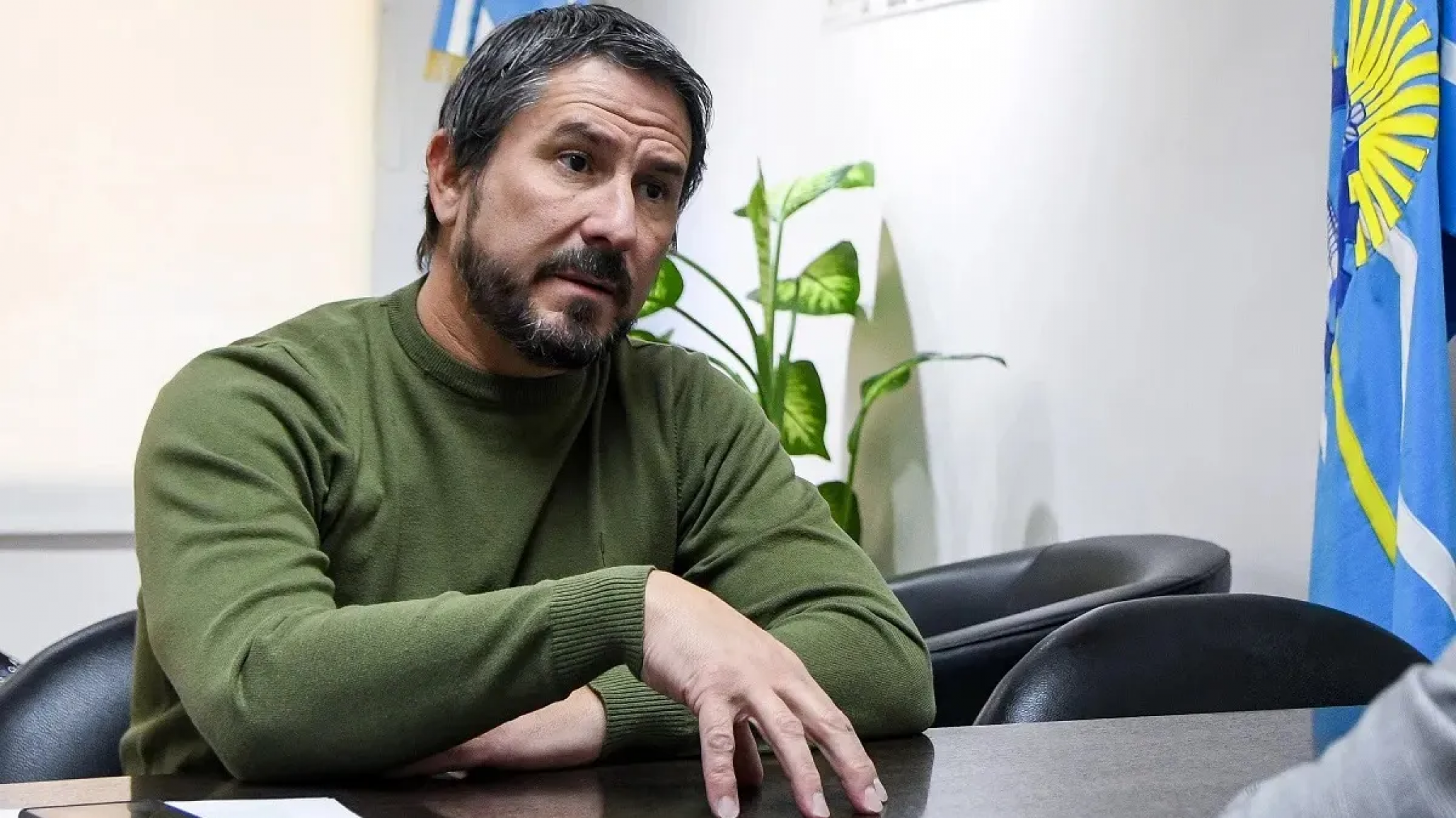 Trelew: Merino acumula más de seis meses sin balances y aumenta el reclamo por falta de transparencia