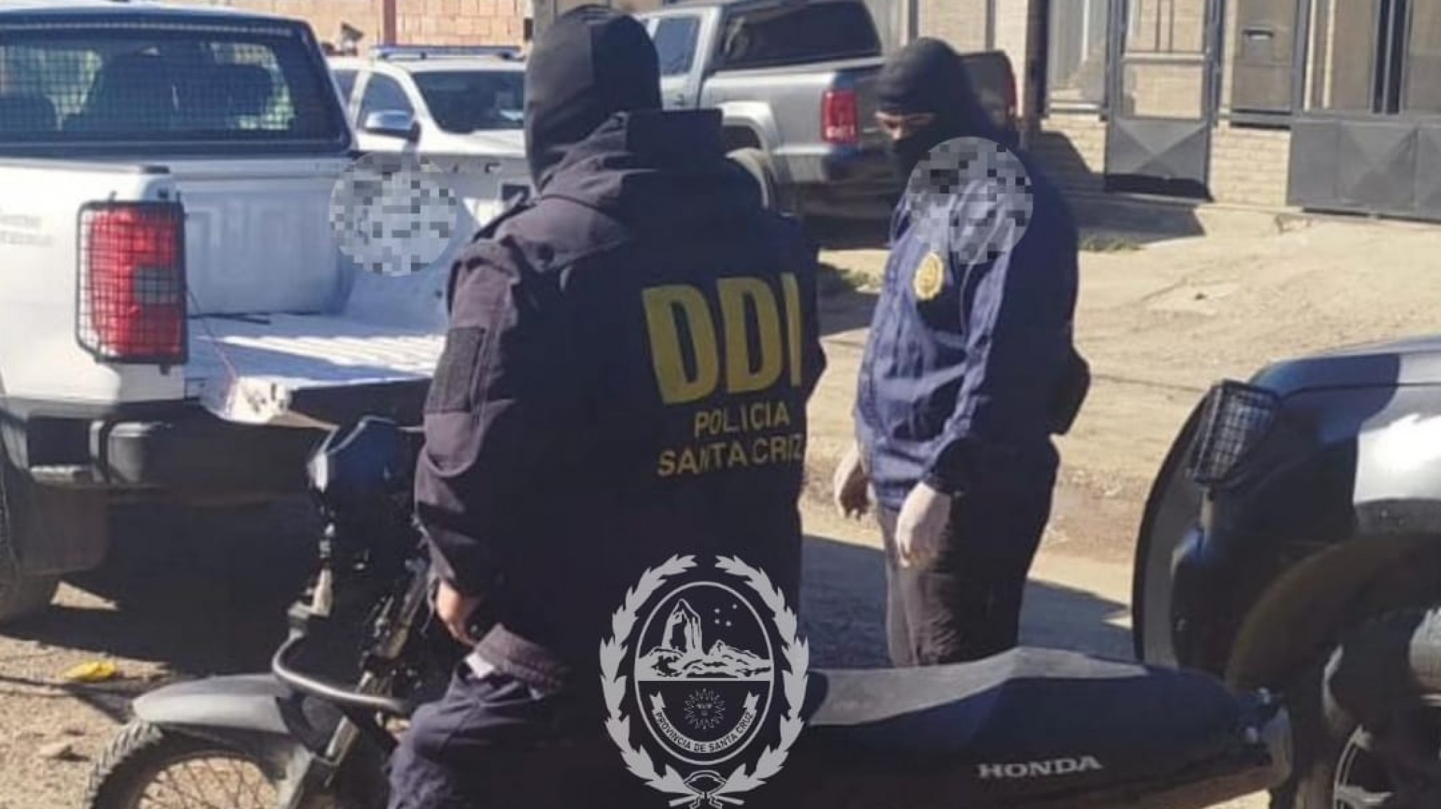 Caleta Olivia: recuperaron una moto robada a un turista brasileño