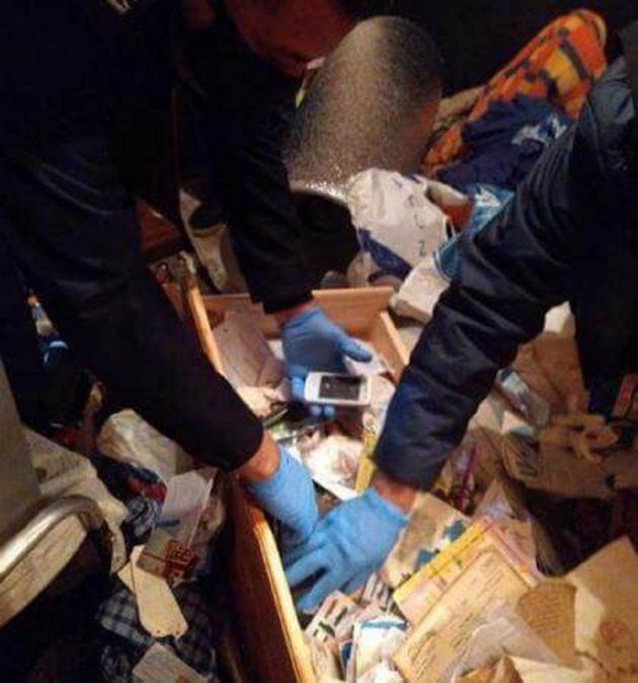 La detuvieron por obligar a su nieta de 14 años a hacer videollamadas pornográficas con presos