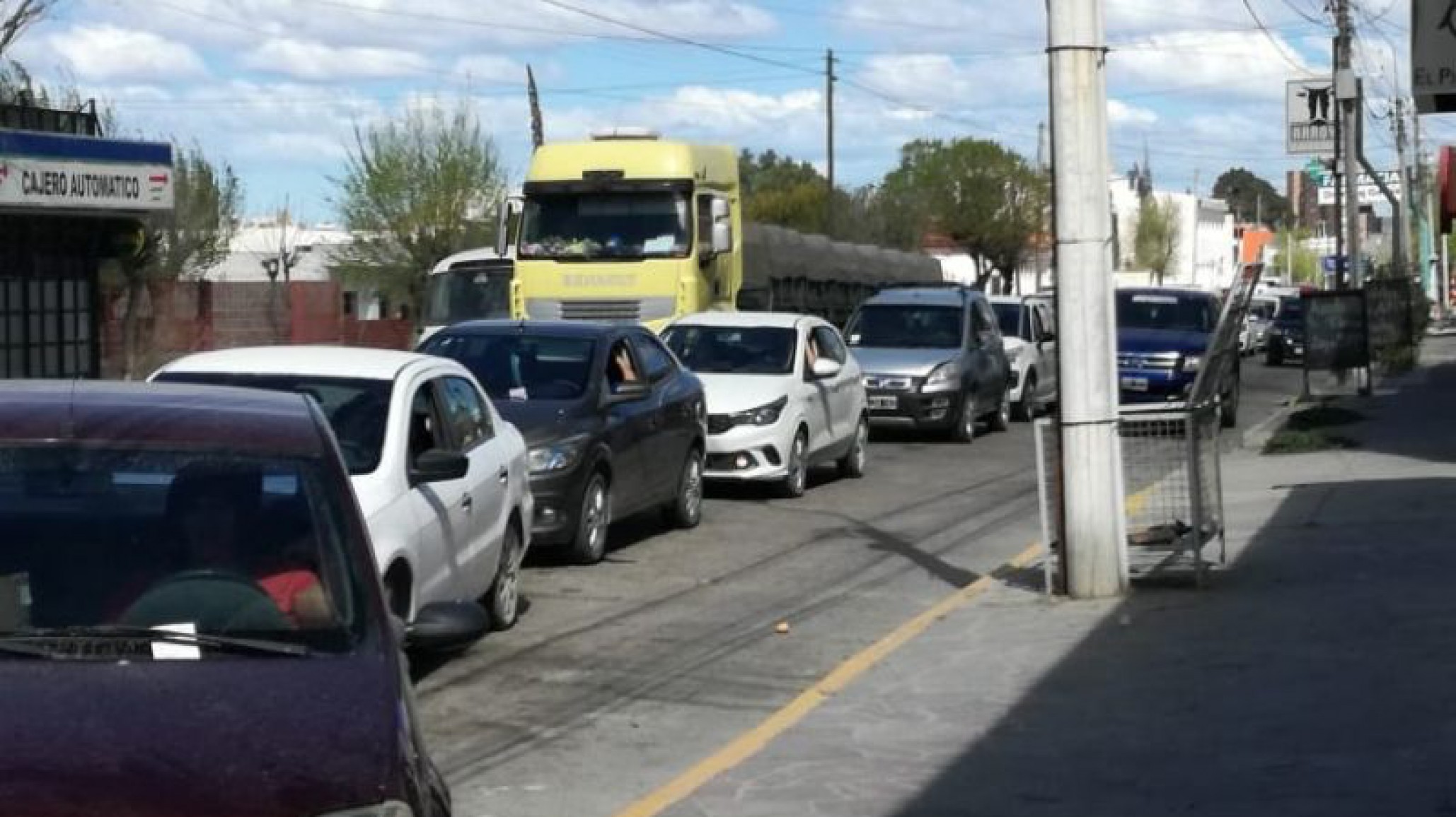 Ya no hay nafta en las YPF de Madryn