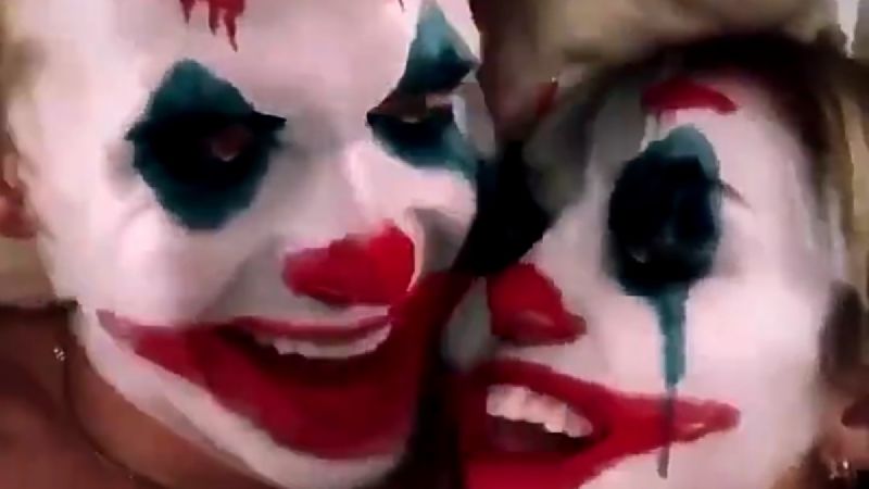 Ropa interior y máscaras de Joker: el vídeo de Miley Cyrus con su novio en la cama