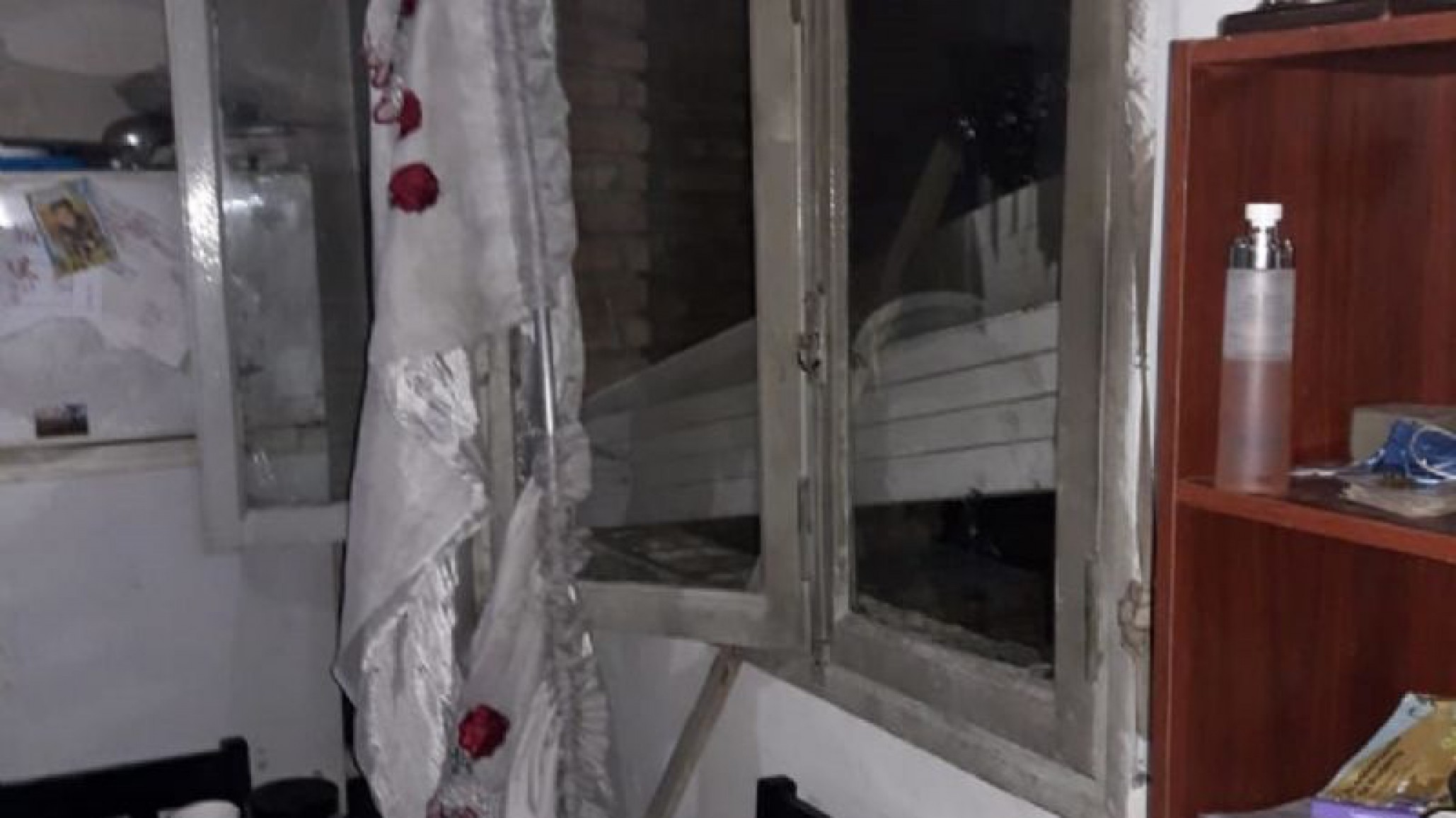 Delincuente linchado: Una pareja víctima de un robo, logró apresar a un ladrón que había ingresado en su domicilio