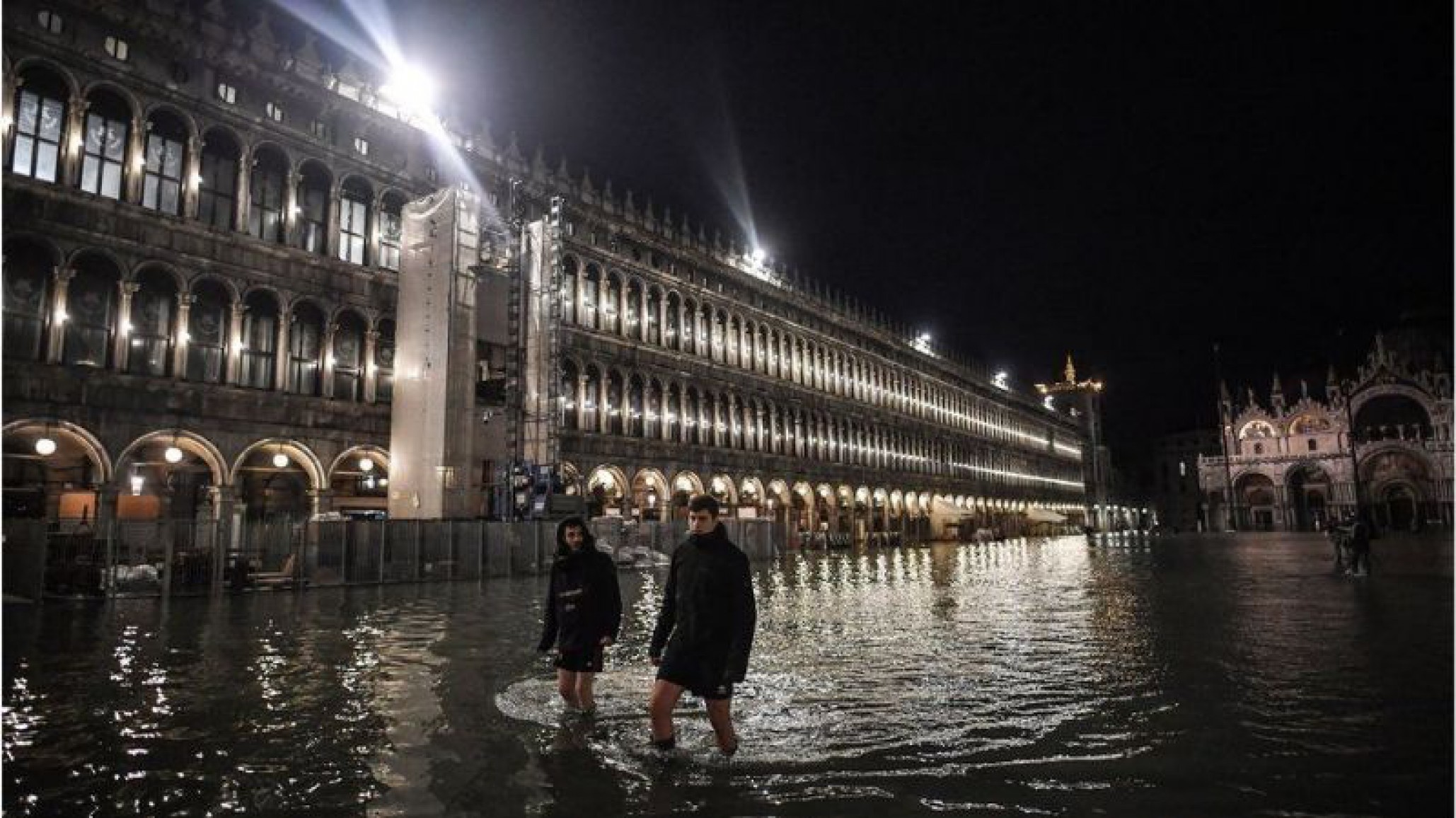 Venecia sufre la mayor inundación en 50 años: dos muertos confirmados
