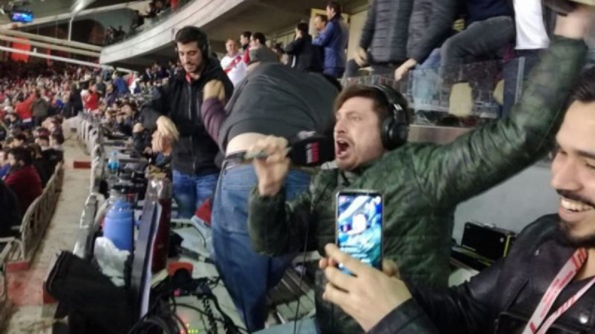 “¡No, no, por favor no!” La reacción del relator de River luego de que Flamengo convirtiera el segundo gol
