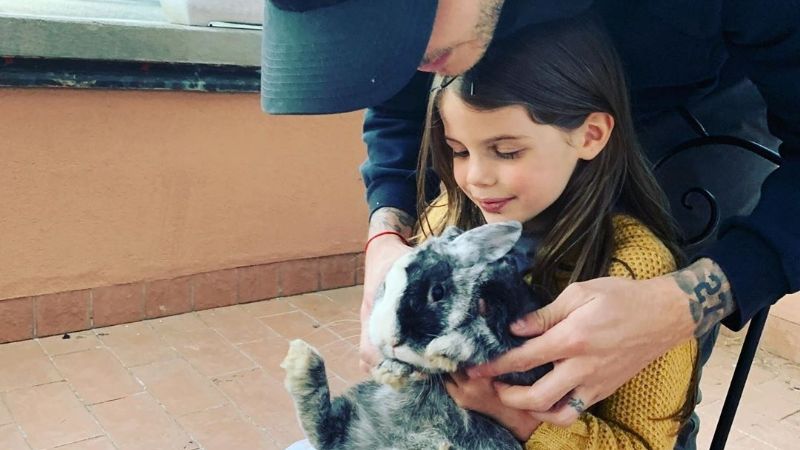 Wanda Nara consiguió huevos de pascua para sus hijos y ¡un conejo!