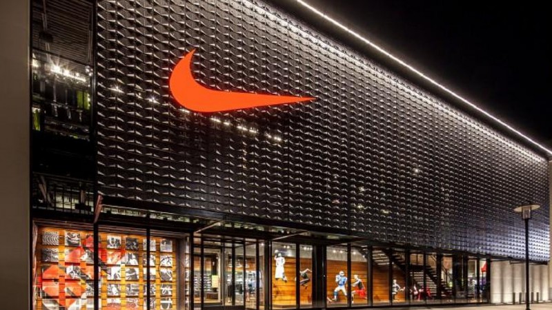 Nike dona 30 mil zapatillas diseñadas para el sector salud