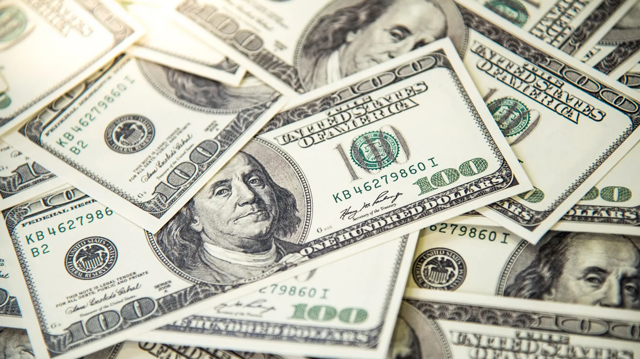 Estimaciones económicas: ¿A cuánto llega el dólar a fin de año?