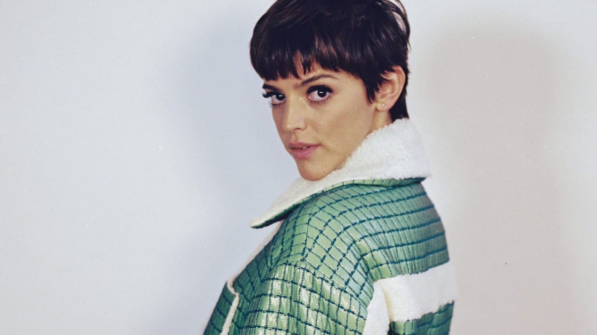 Calu Rivero lo hizo de nuevo: un curioso topless al borde de la censura