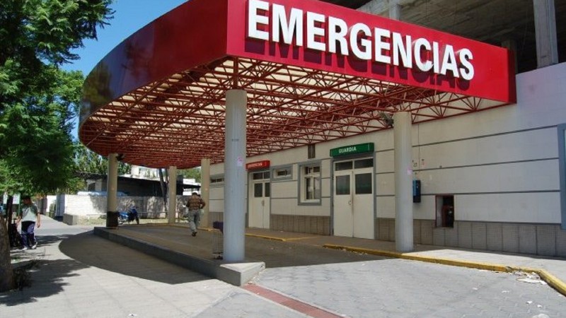 Motociclista murió mientras era asistido en el Hospital