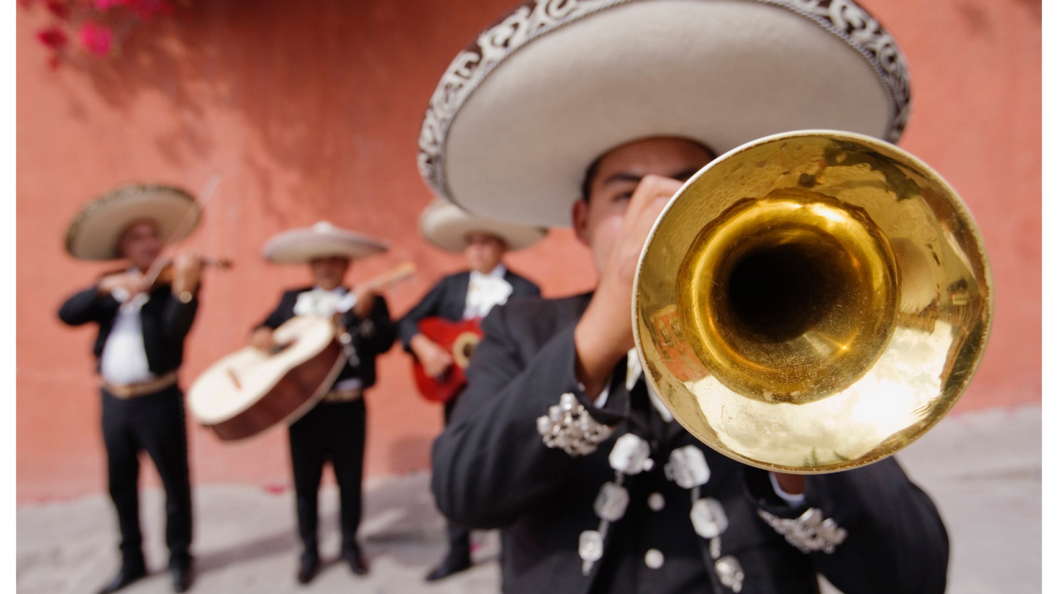 Tierra del Fuego habilitó una llamativa actividad en cuarentena: ¡Vuelven los mariachis!