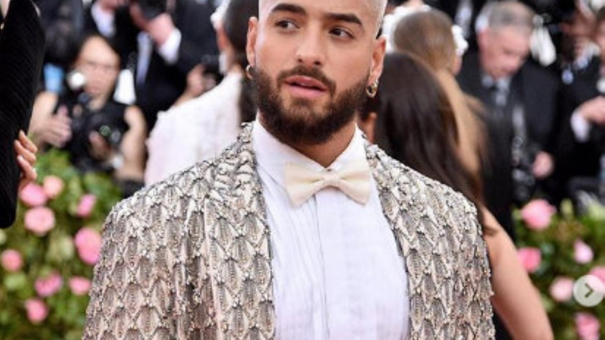 “Viejos carnudos” ¡El duro comentario que recibió Maluma!