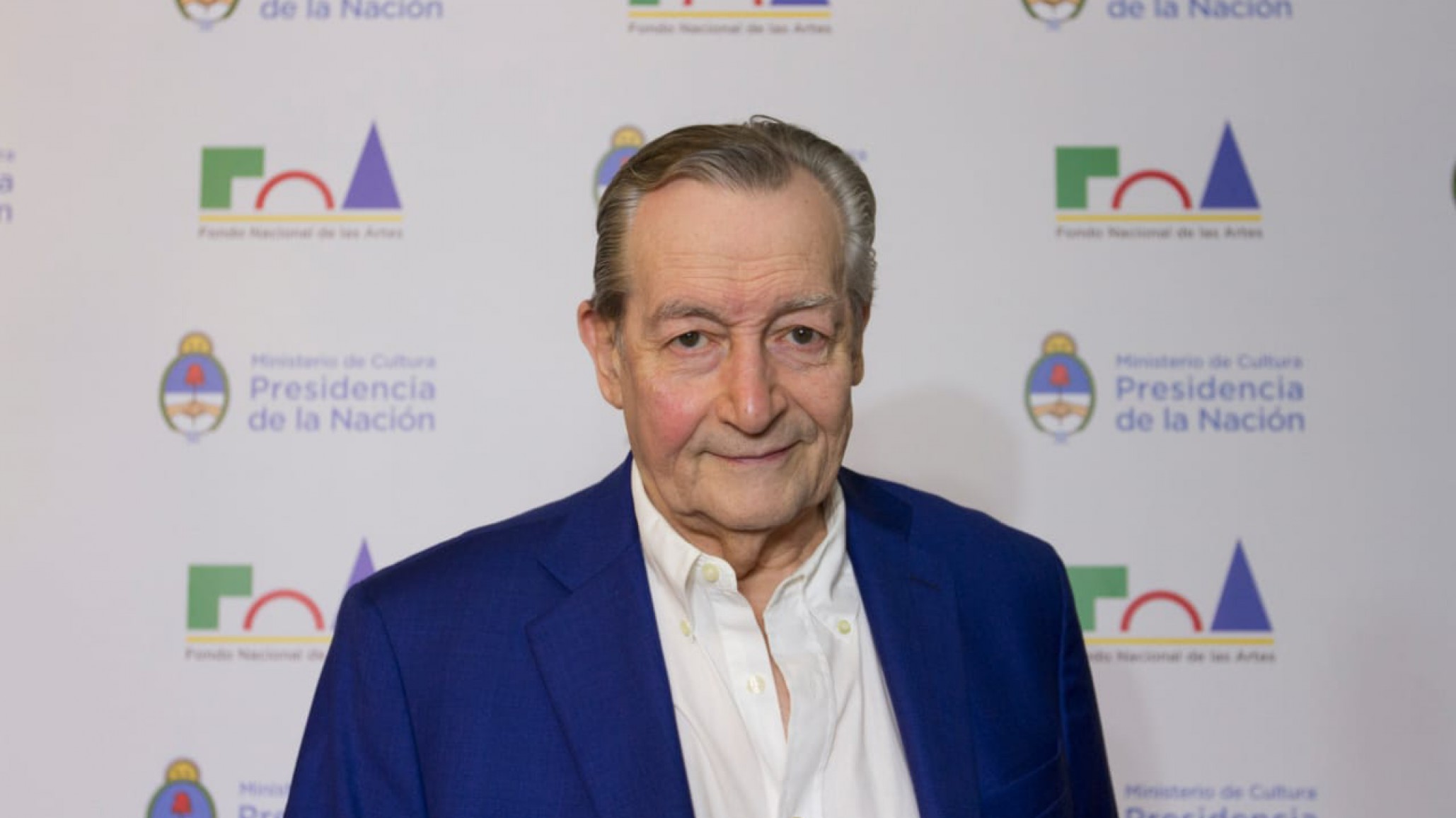 Famoso actor tiene coronavirus: está en estado delicado