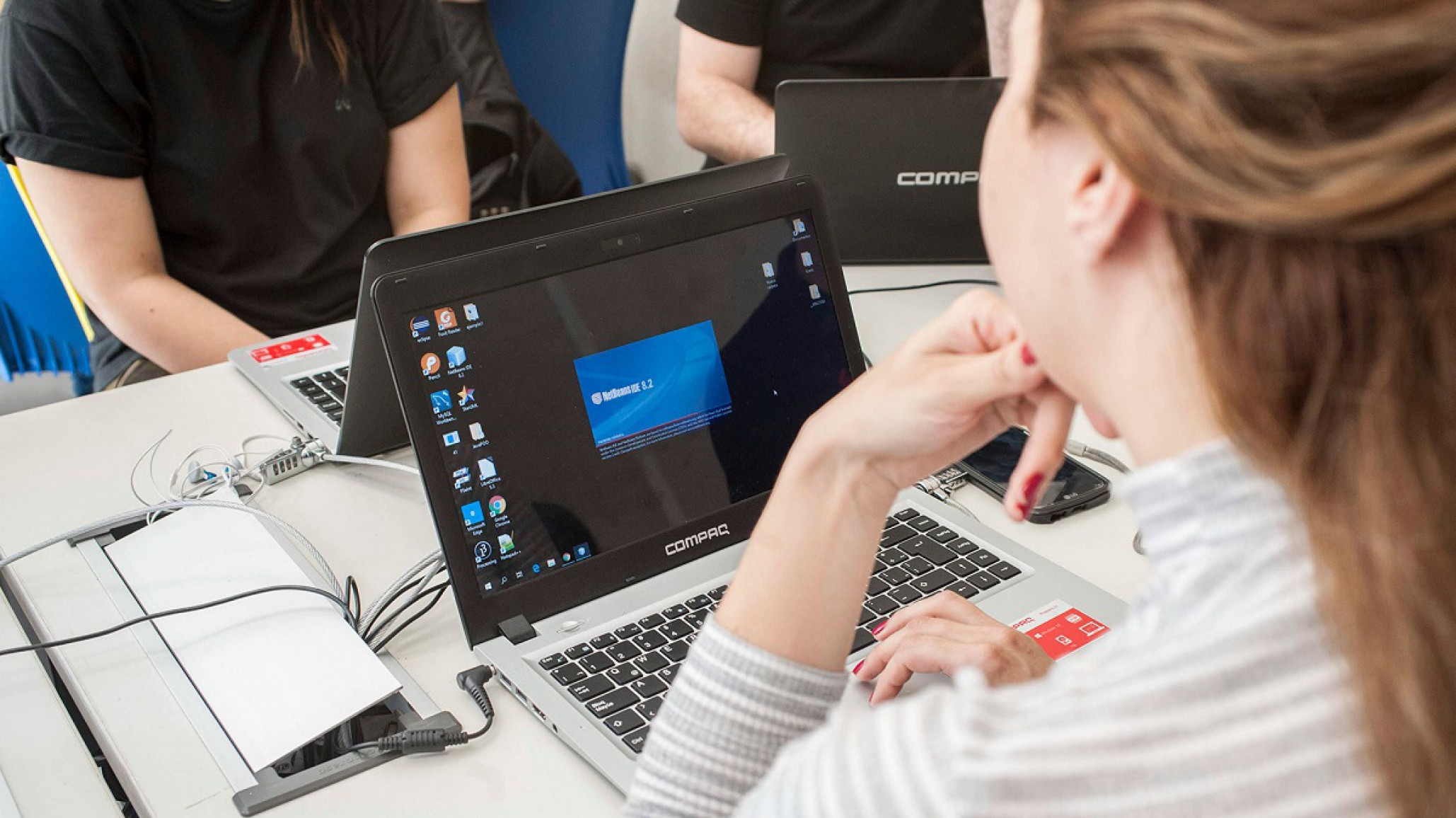 La Municipalidad planifica la creación de aulas tecnológicas en los barrios