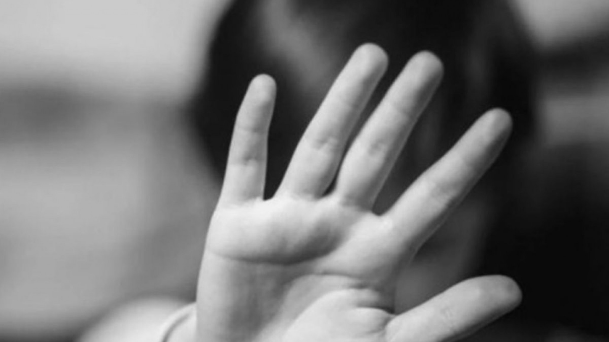 Docente que entregaba alumnos y que su esposo abusaba podría quedar en libertad