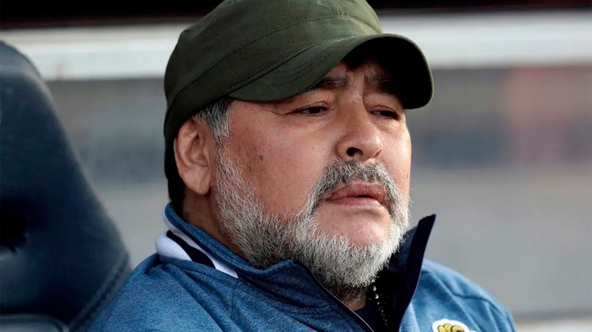 Maradona: “Macri se robó todo y no le dejó un peso al nuevo Estado Nacional”