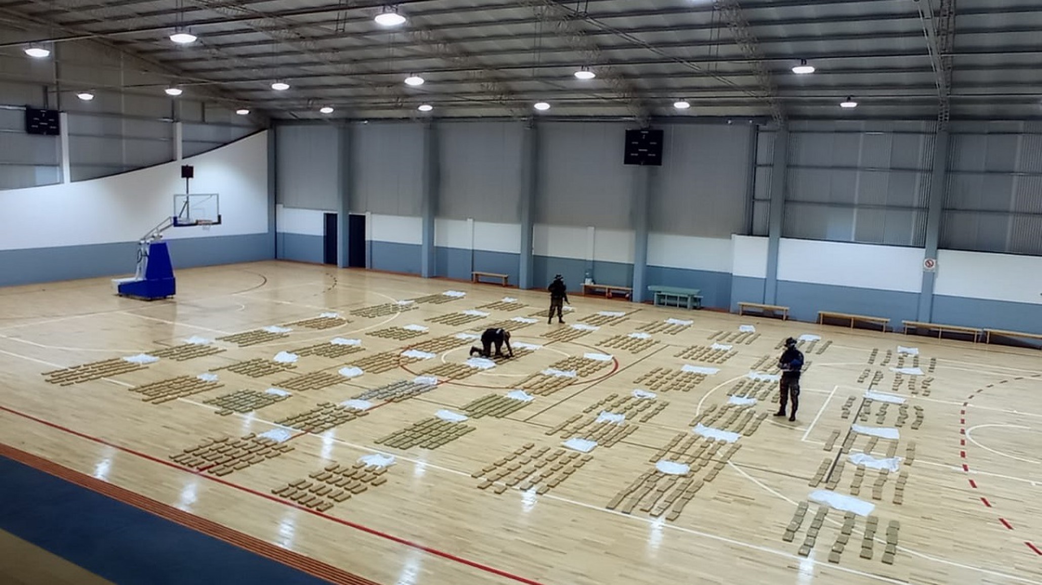 Prefectura secuestró más de 2.000 kg de marihuana