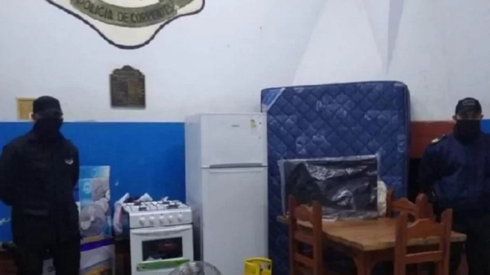 Corrientes: detienen a una docente por desvalijar el departamento de alquiler de un colega