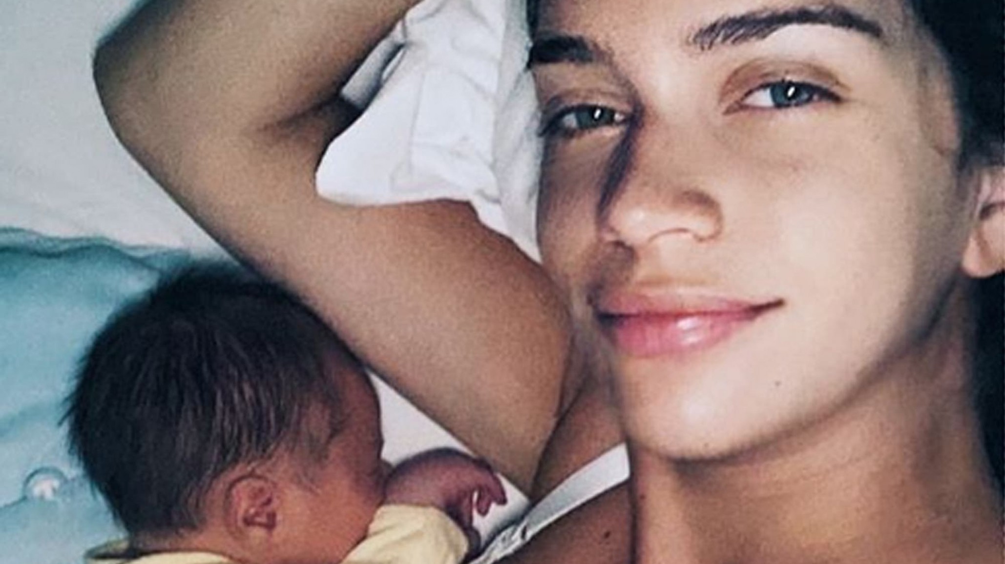 Zaira Nara festejó el cumple mes de su hijo con una tierna foto y dedicatoria