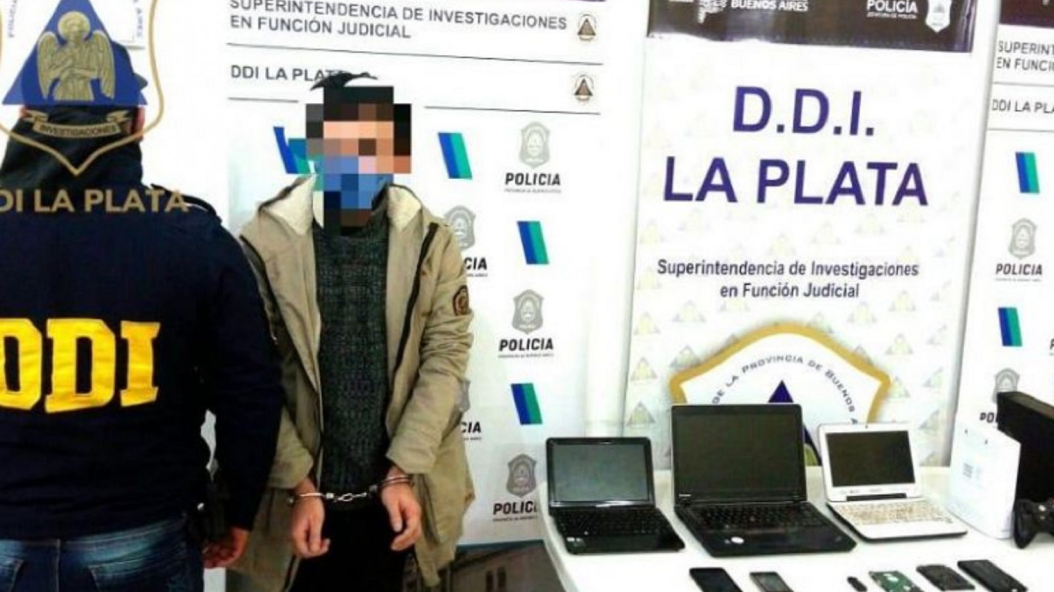 Detienen a un docente de 27 años por secuestrar y abusar sexualmente de una nena de 12