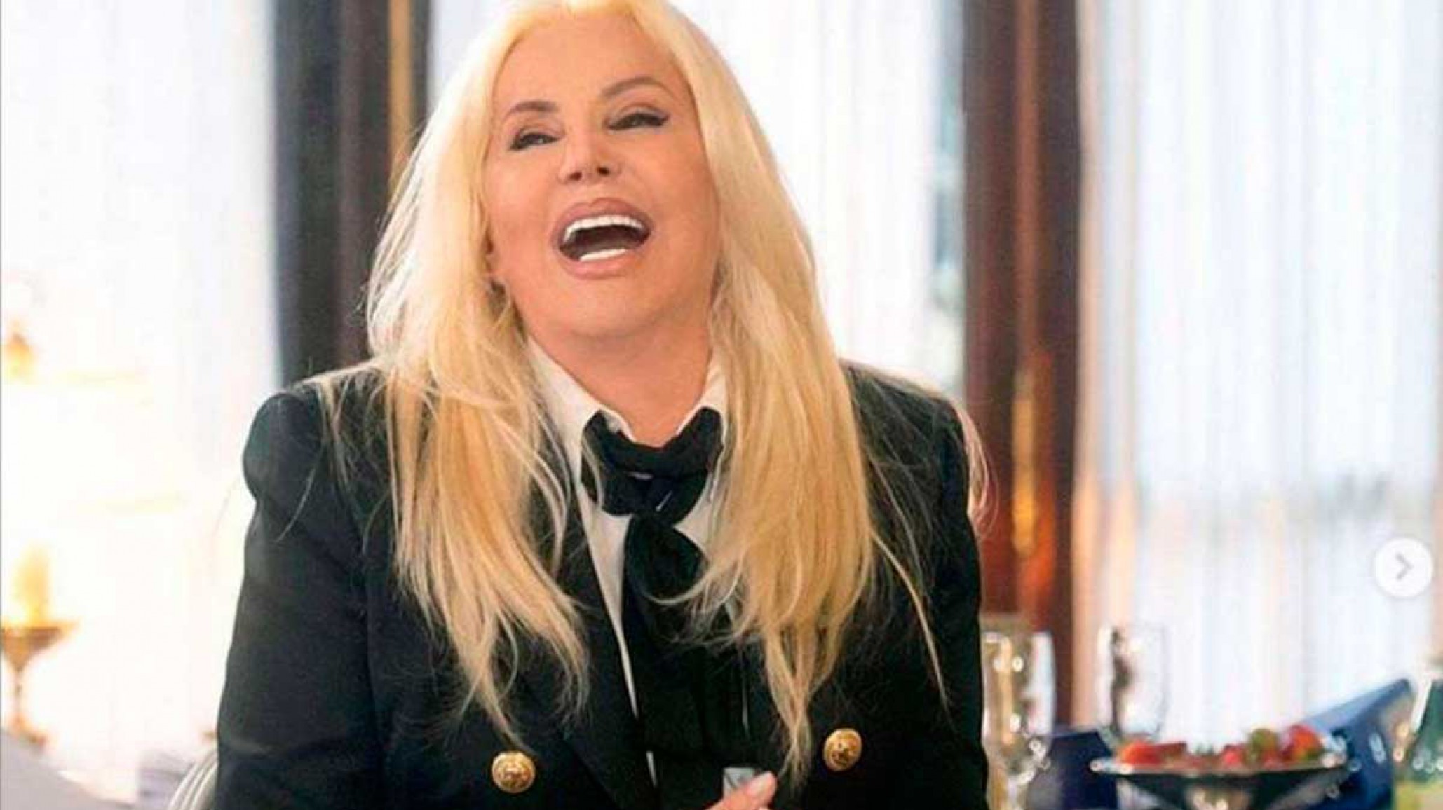 Susana Giménez tras su operación saludó con “un beso a Alejandro Fantino”