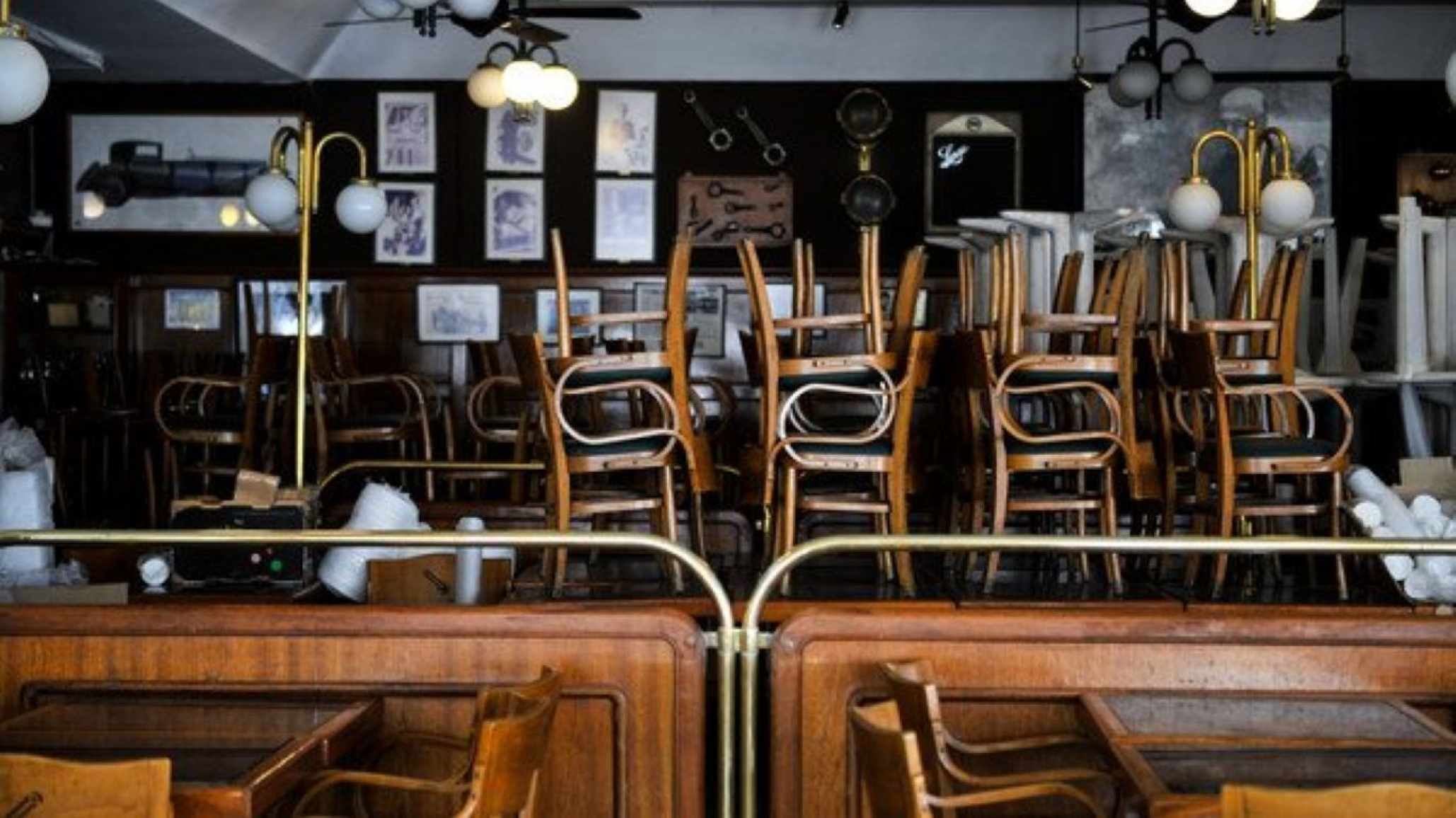 “No más sillas al revés”: La campaña de bares y restaurantes