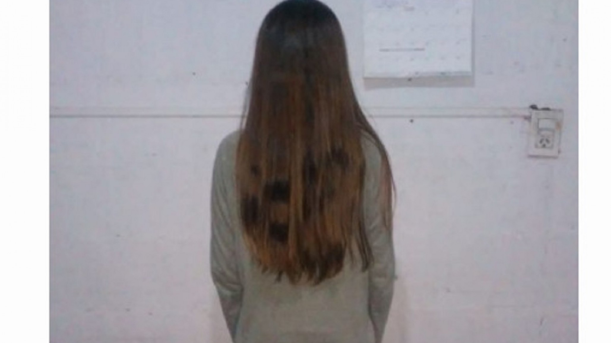 El director de una escuela secundaria envió fotos de sus genitales a una alumna