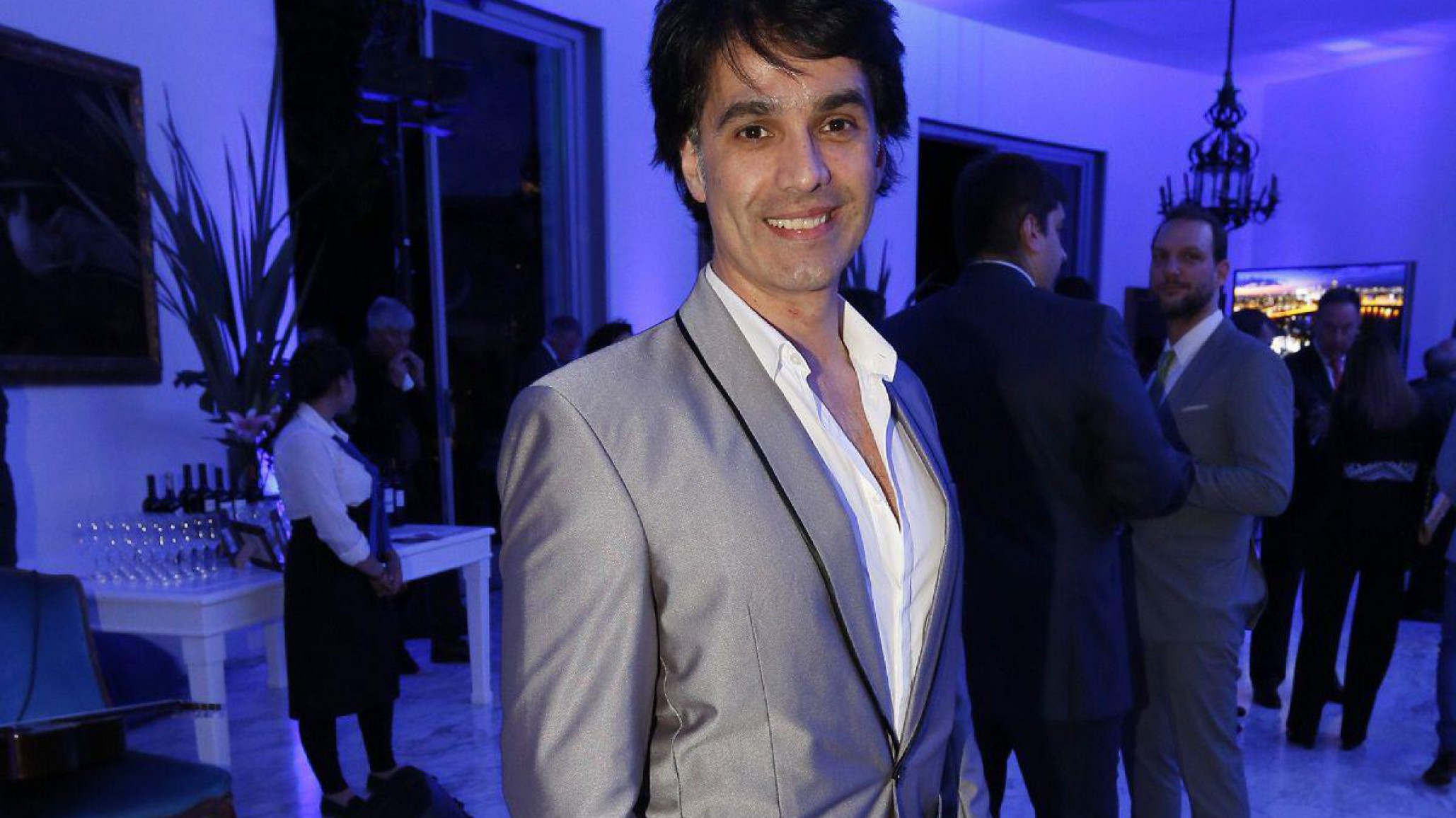 El hijo de Tusam reapareció con críticas al lenguaje inclusivo: ”Expresate como quieras pero no me pongas la bandera de la inclusión”