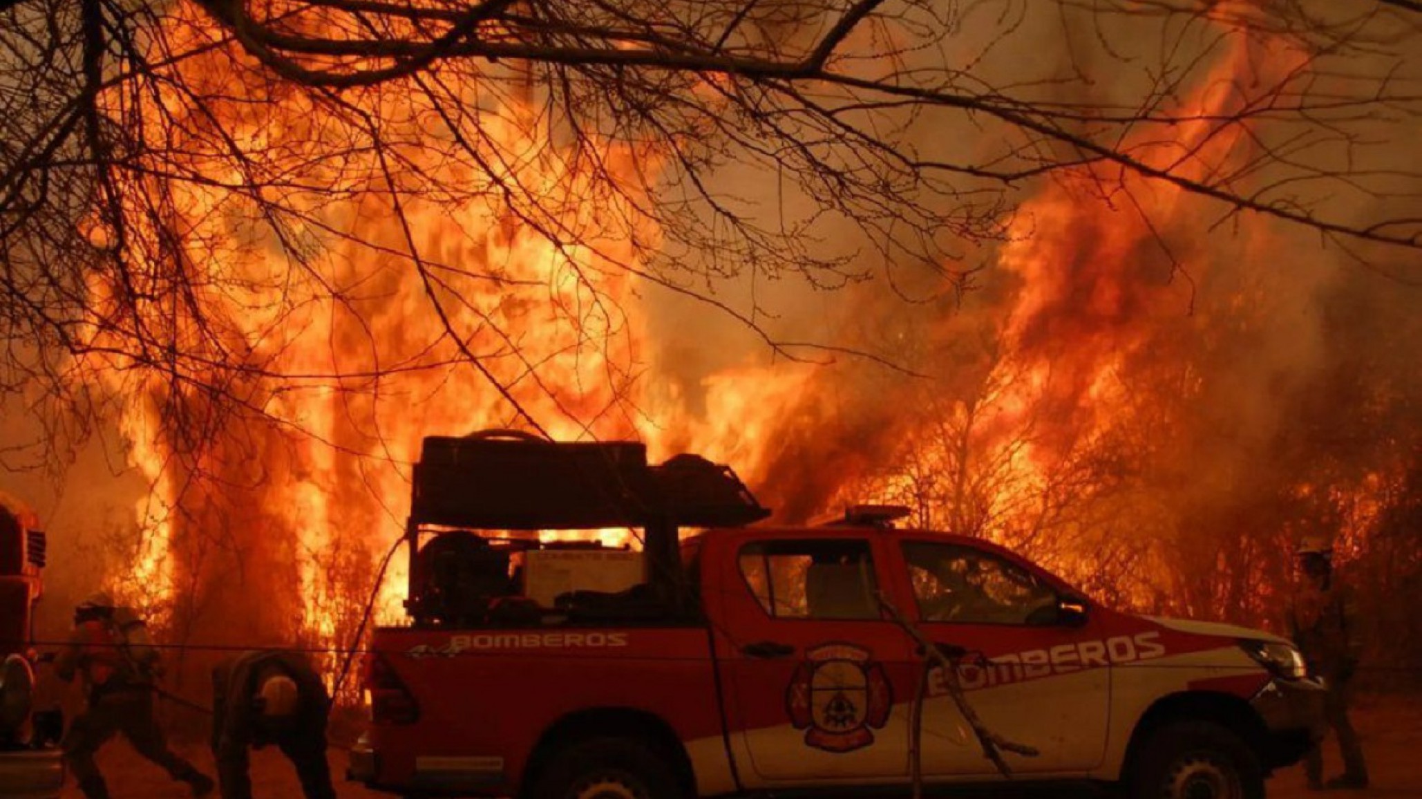 Diez provincias afectadas por los incendios: Al menos 200 mil hectáreas quemadas