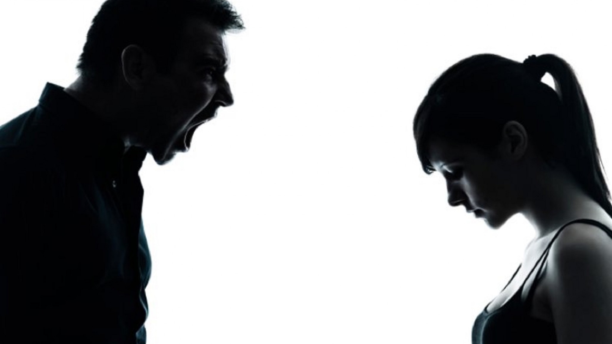 Encontraron a un niña de 13 años deambulando en una ruta: huyó de los maltratos de su padrastro