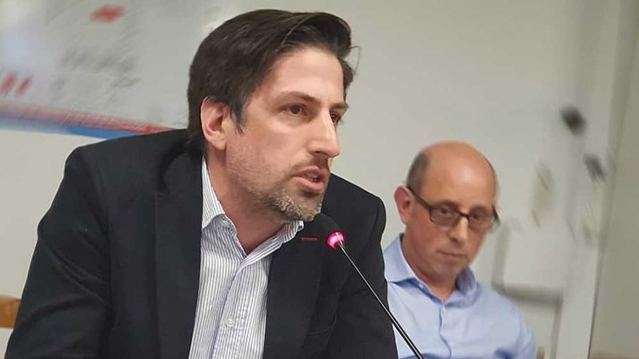 Nicolás Trotta: ”Insistimos en la necesidad de poder distribuir las netbooks que el Ministerio tiene listas”