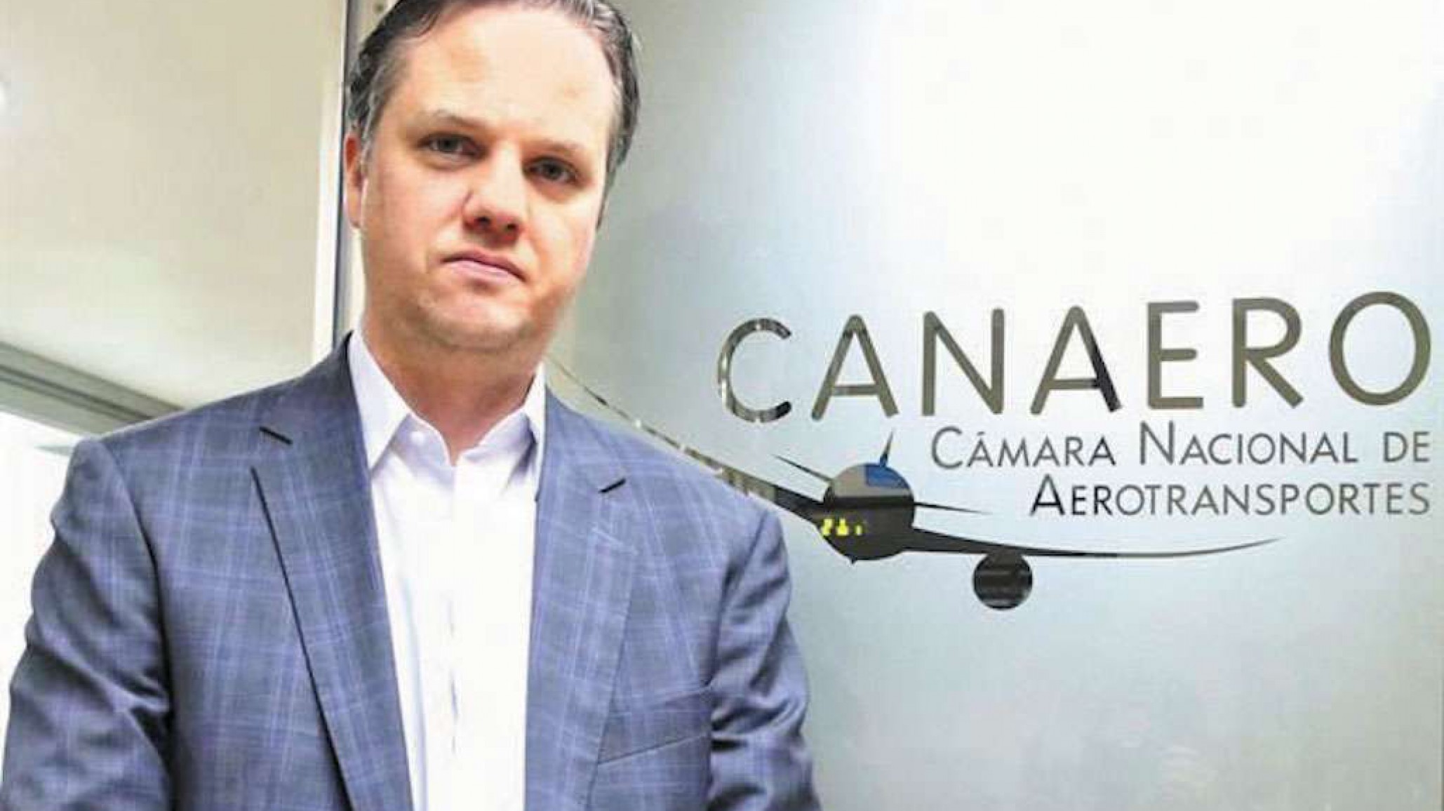 Profesor universitario fue despedido por burlarse del físico de una senadora