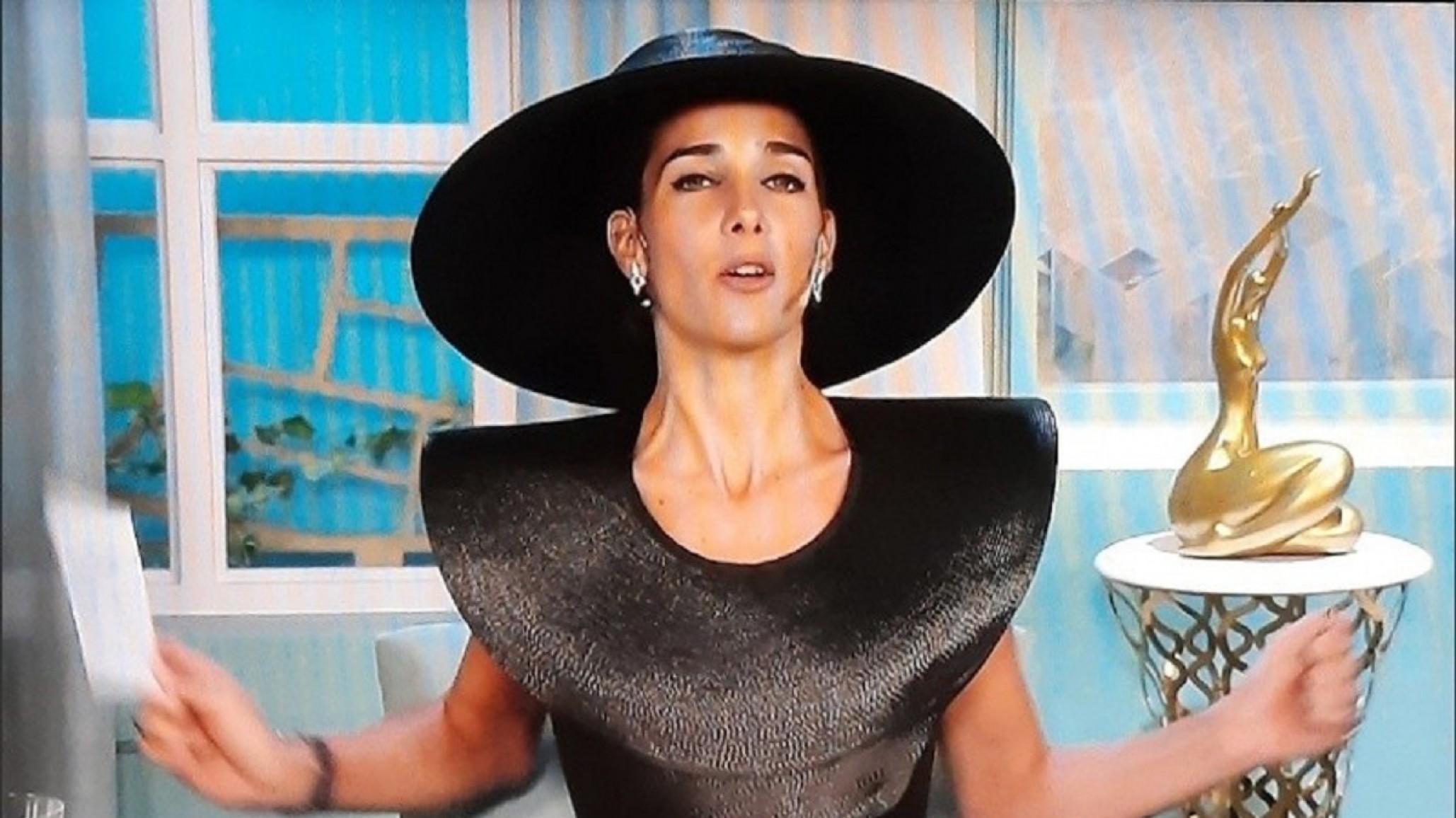 Juana Viale tendencia en las redes por un look oriental