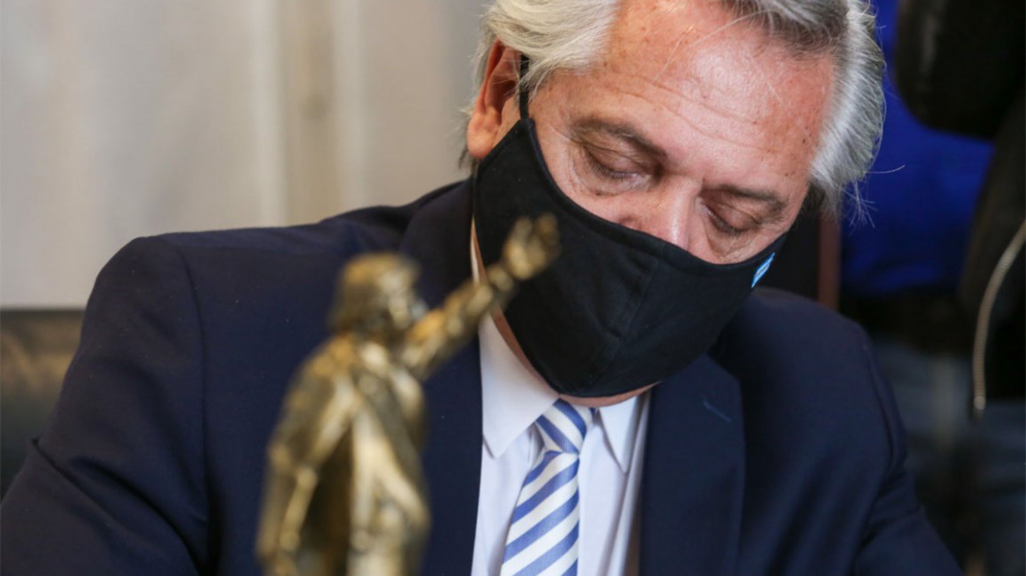 Alberto Fernández sobre el bono de $10.000: ”Estamos viendo si no hace falta un IFE 4 para terminar el año tranquilos”