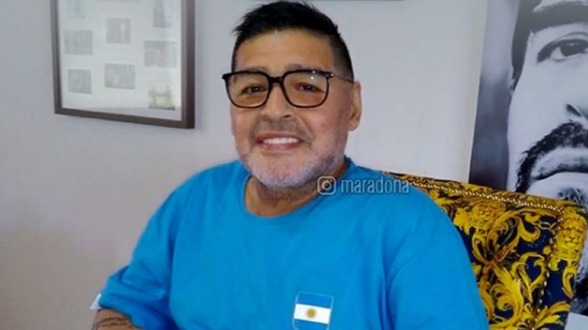 Hoy comenzó “Las 10 del 10”, campaña solidaria entre Diego Maradona y la Cruz Roja