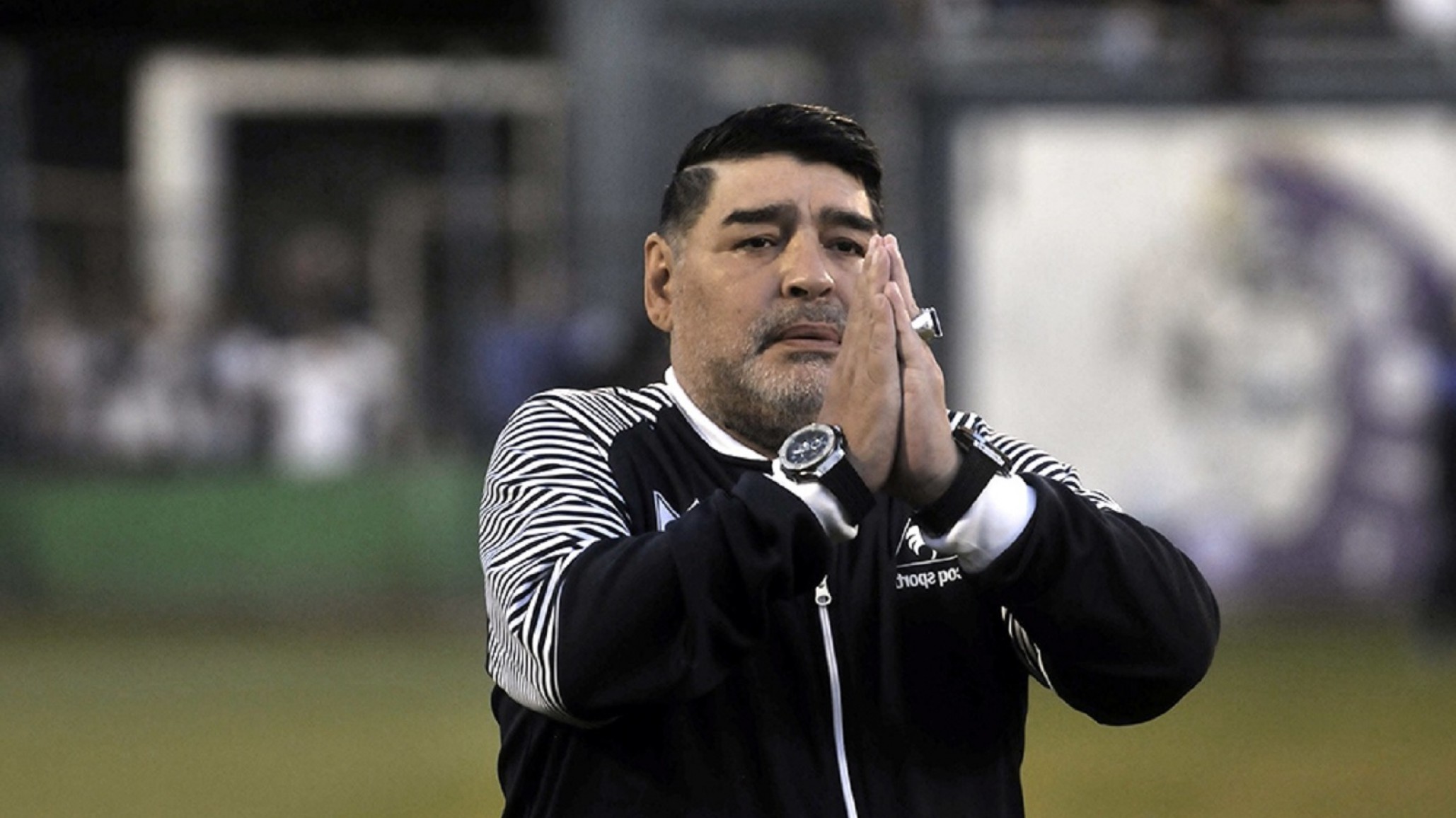 Diego Maradona fue operado “de manera exitosa”