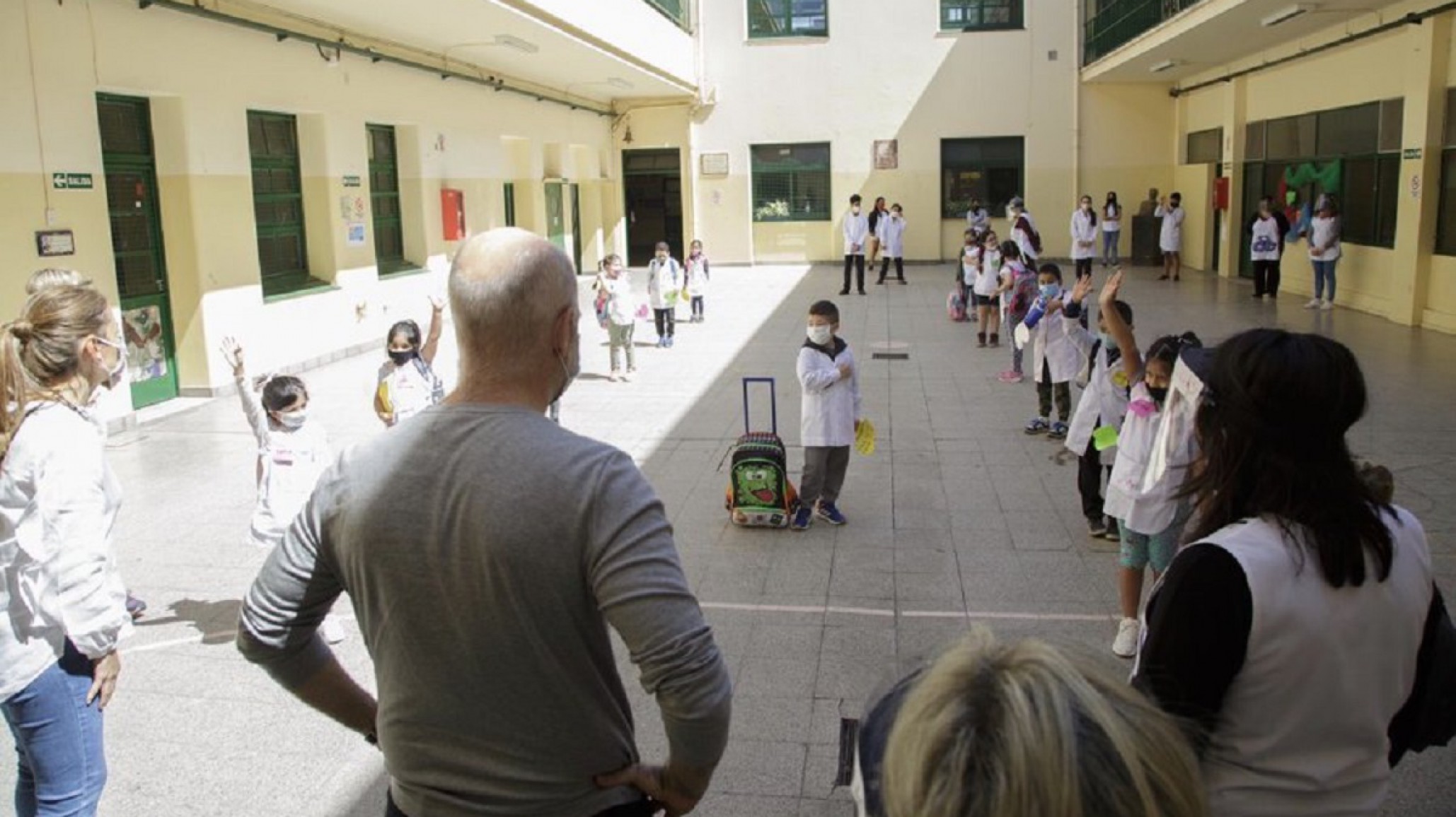Larreta: “Seguimos avanzando con el retorno gradual a las escuelas”