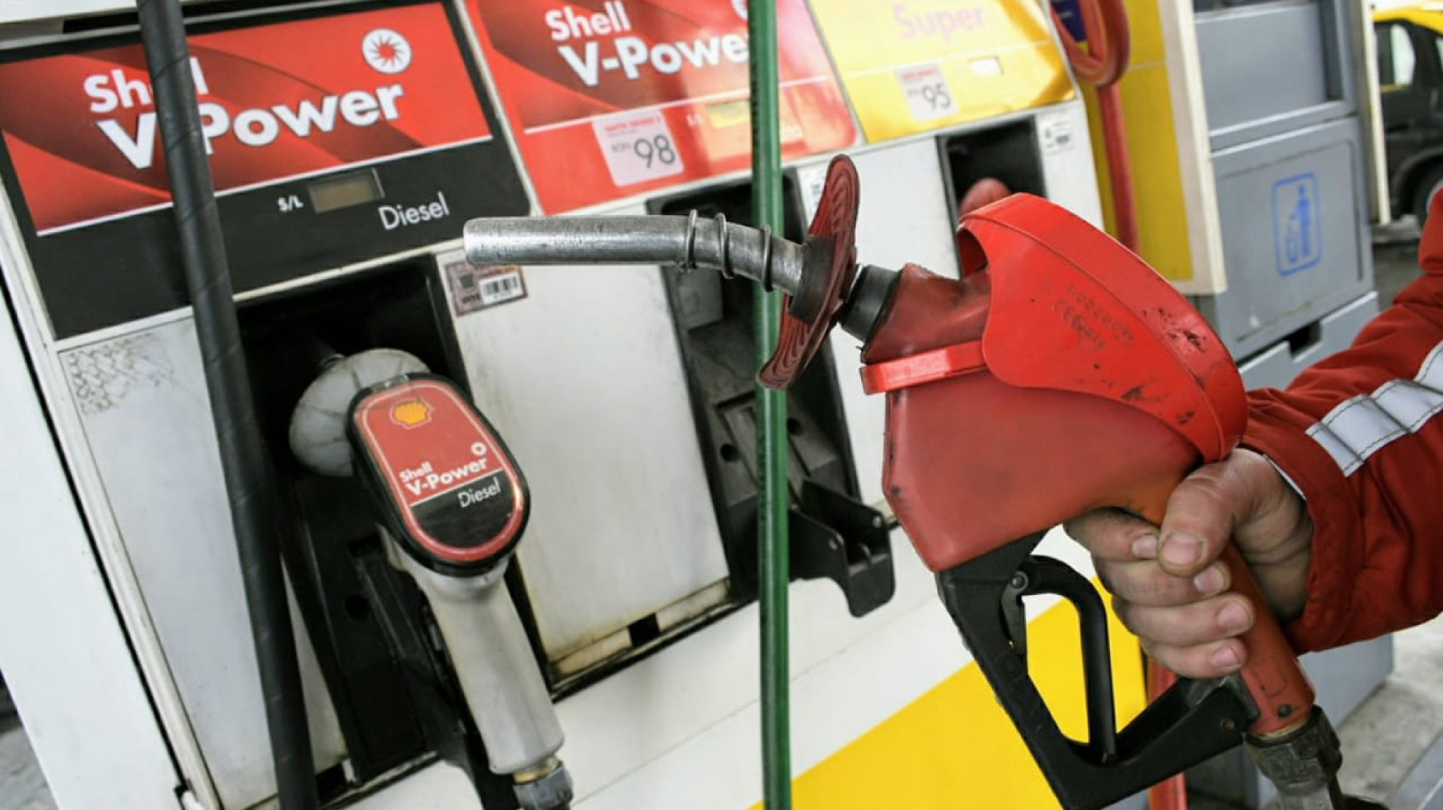 Shell y Puma actualizaron precios tras el aumento de YPF