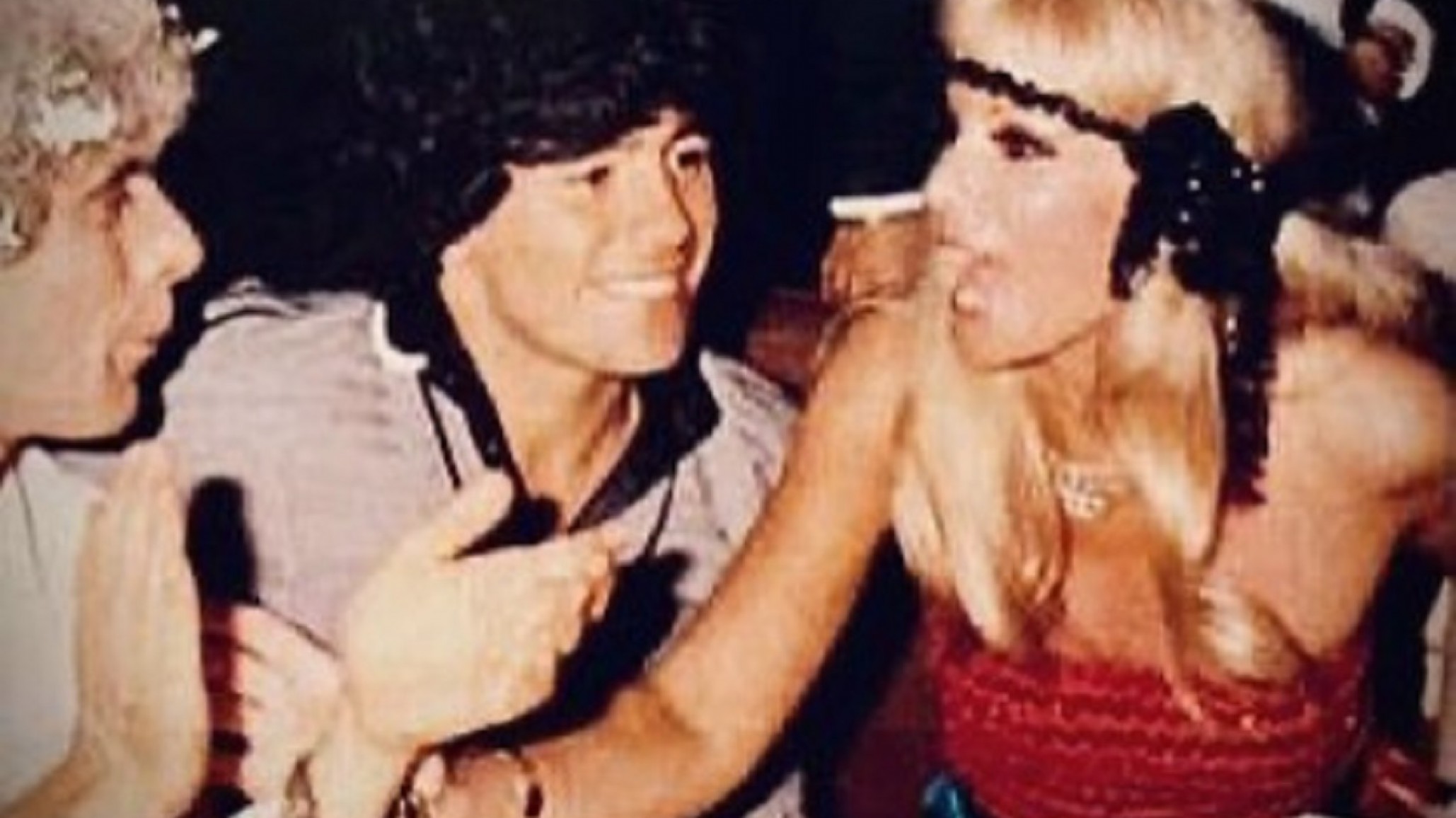 Susana Giménez compartió un book de fotos junto a Diego Maradona: ”Sonriente, sano, vital”